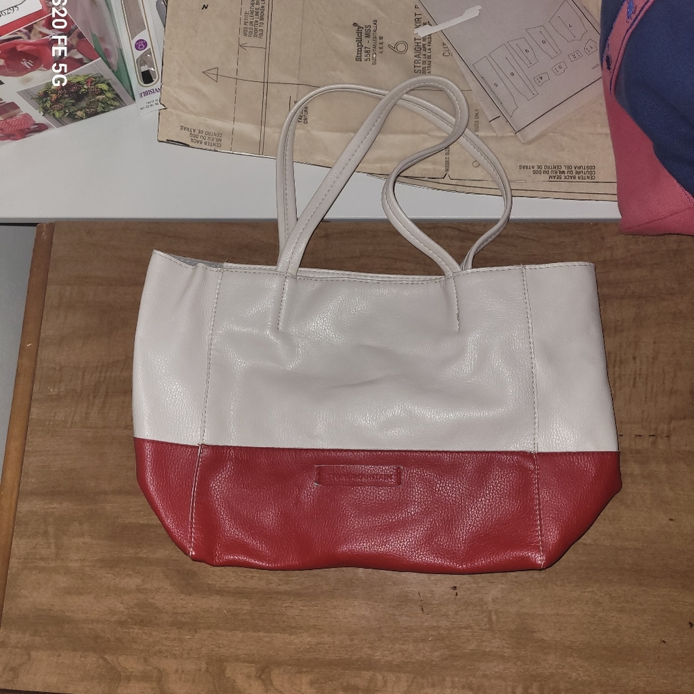 Leather Stone Mountain Bag